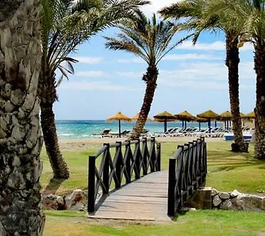 Playa Y Mar *